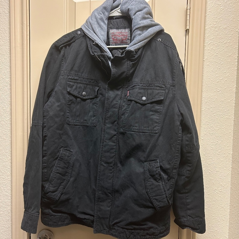 Men’s Levi’s coat with faux sweatshirt lining